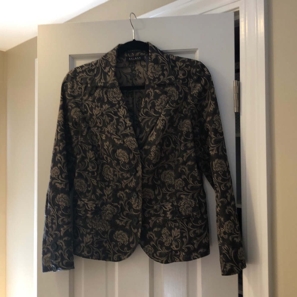 Black and Tan floral blazer
